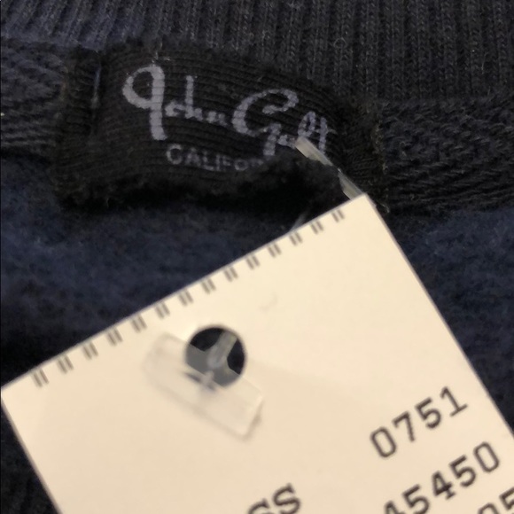 Brandy Melville Sweatshirt - Picture 3 of 3